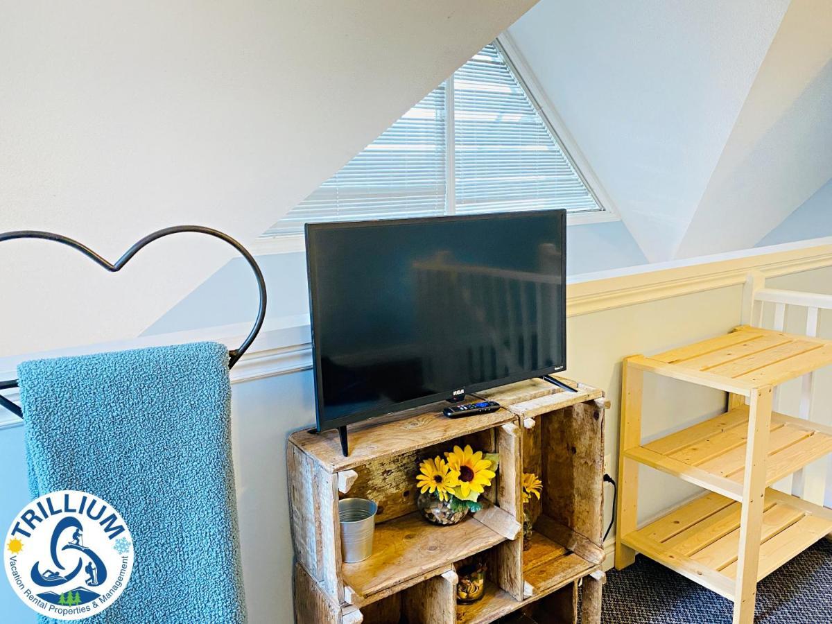 Cozy Studio Loft With 2 Baths Next To Slopes Blue Mountains Exterior photo