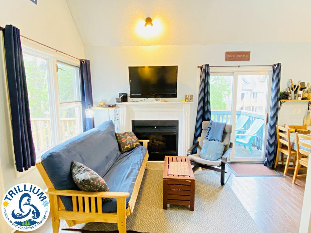 Cozy Studio Loft With 2 Baths Next To Slopes Blue Mountains Exterior photo